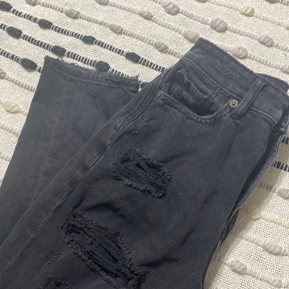 American Eagle mom jeans